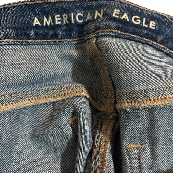 American Eagle relaxed mom Jean. EUC size 10 - Picture 5 of 5